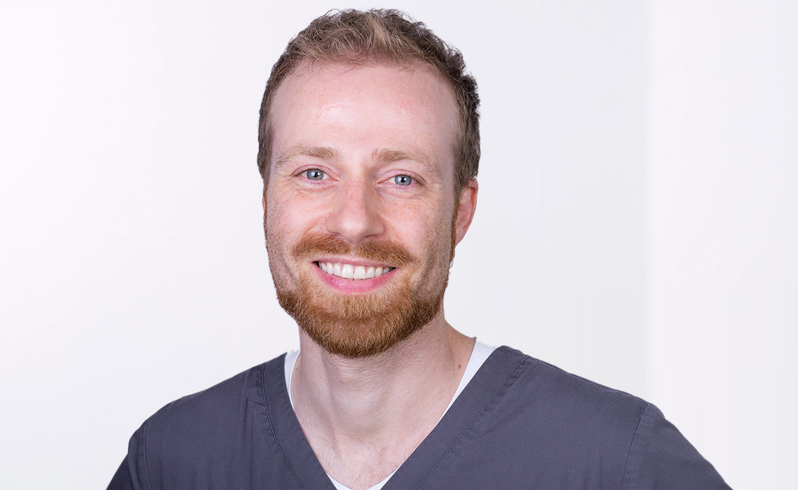 Dr. med. Dr. med. dent. Arne Kuenz